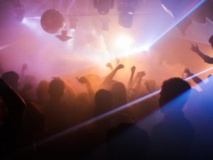 How to Keep Cool in Sizzling Dance Clubs